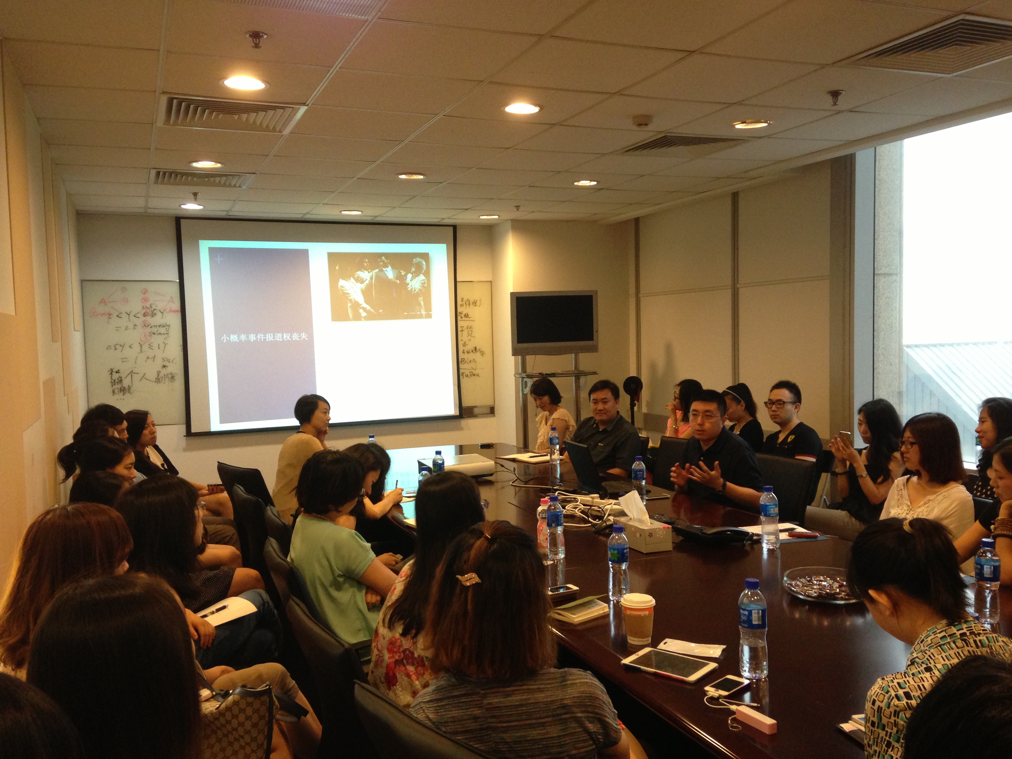 美通社“全媒體時代下如何把握采訪和公關契機”茶會在京舉辦