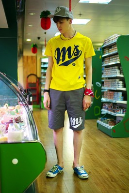 適合年輕男性日常穿著，潮范有型